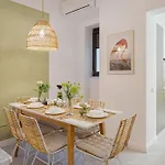 Designer Signature 2 Bdr Cismigiu Park 80sqm Bucharest