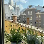 Apartment Designer Signature 2 Bdr Cismigiu Park 80sqm Bucharest