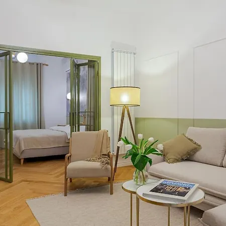 公寓 Designer Signature 2 Bdr Cismigiu Park 80sqm