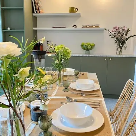 Designer Signature 2 Bdr Cismigiu Park 80sqm דירה בוקרשט