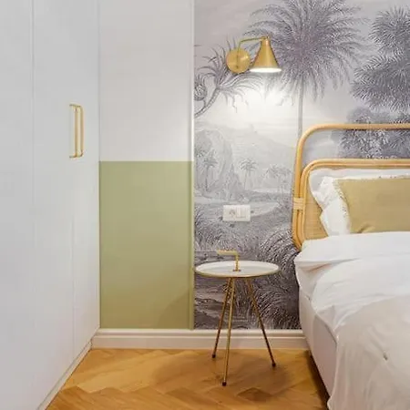 Designer Signature 2 Bdr Cismigiu Park 80sqm *