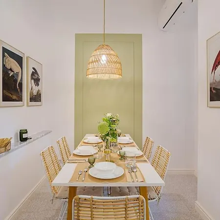 Designer Signature 2 Bdr Cismigiu Park 80sqm 公寓 布加勒斯特