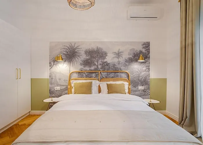 Designer Signature 2 Bdr Cismigiu Park 80sqm * Bucareste