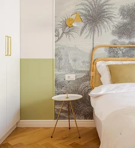 Designer Signature 2 Bdr Cismigiu Park 80sqm * Bukarest