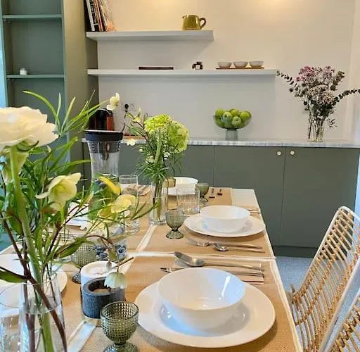 Designer Signature 2 Bdr Cismigiu Park 80sqm Apartamento Bucareste