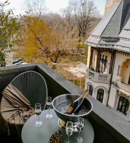 Designer Signature 2 Bdr Cismigiu Park 80sqm *