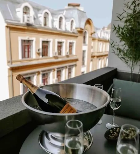 Designer Signature 2 Bdr Cismigiu Park 80sqm